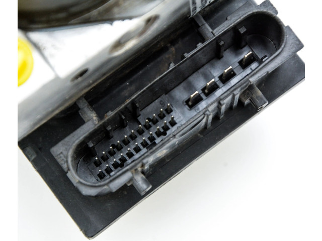 Блок АБС 8200756092, 0265232110 Dacia Logan I 2004 - 2012 года