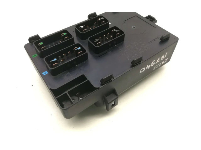 Блок предохранителей LNC2822CA, 518237003 Jaguar XJ X308