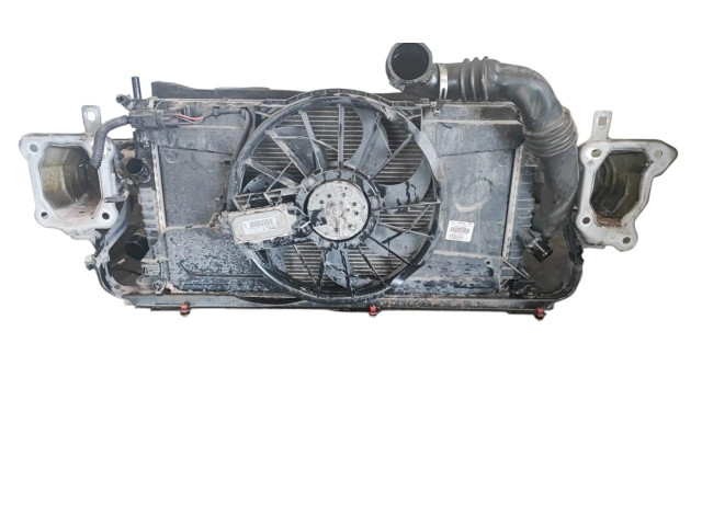 Комплект радиатора D4204T   Volvo  C30  2007 - 2010 года