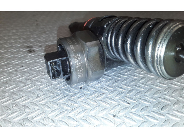 Vstřikovač 0414720015, 038130073J Volkswagen Sharan AUY