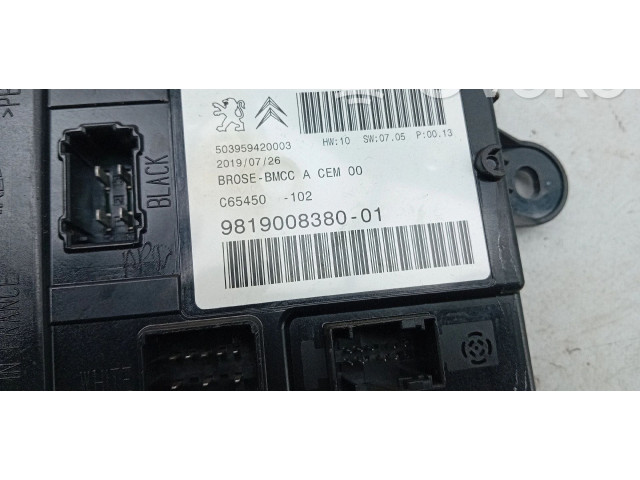 Блок управления 9819008380   Peugeot 5008 II
