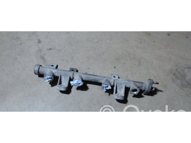 Vstřikovací lišta Hyundai Getz pro benzínový motor 1.1