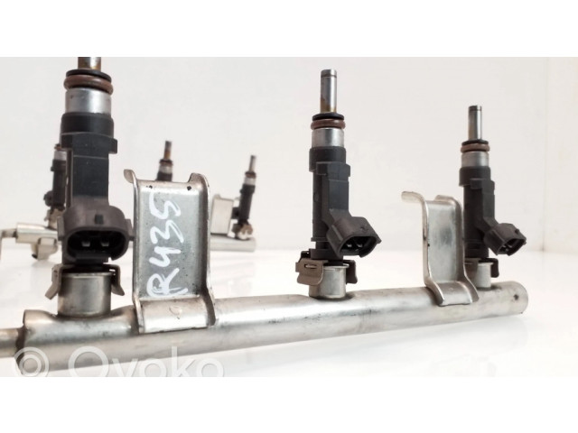 Комплект форсунок 06E133551, 06E133681F    Audi A6 S6 C6 4F для бензинового / Газ двигателя  2.4