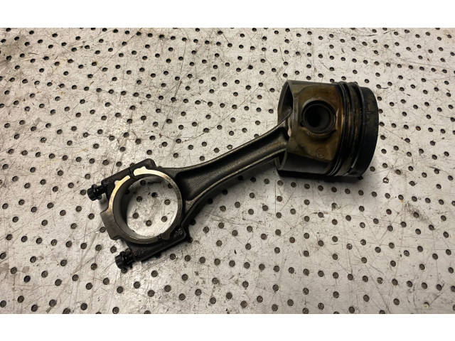 Píst    Volkswagen Caddy     