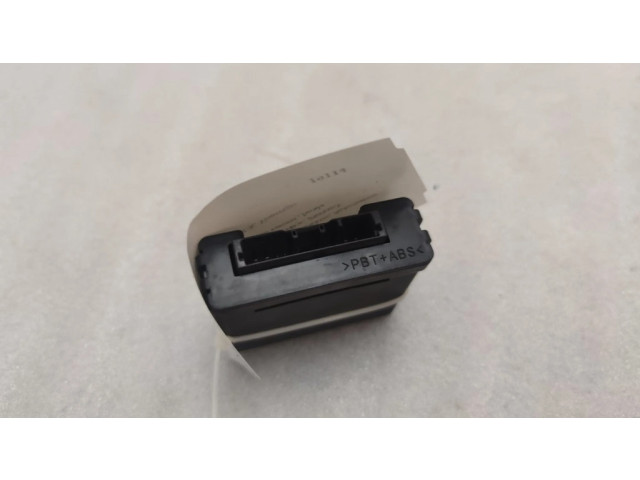 Блок управления 8922748050, 17581210630 Lexus NX