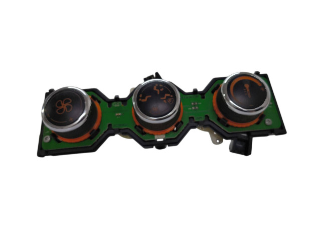 Блок управления климат-контролем 34030162, E07010801   Ligier JS 50