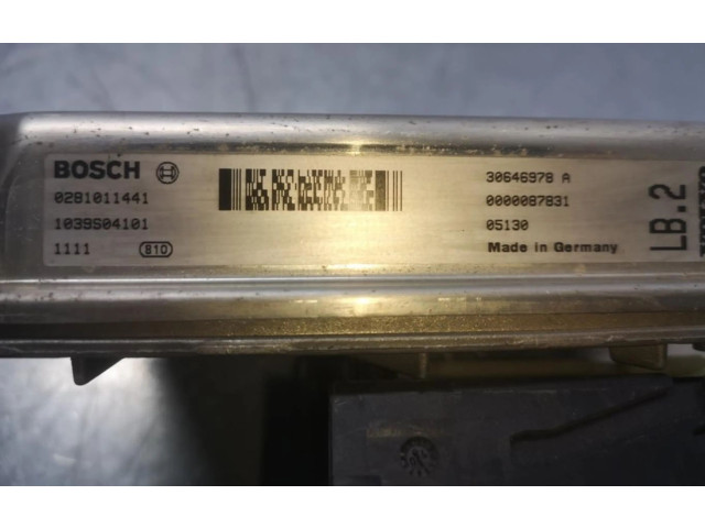 Блок управления двигателем Блок управления 30735493   Volvo S80