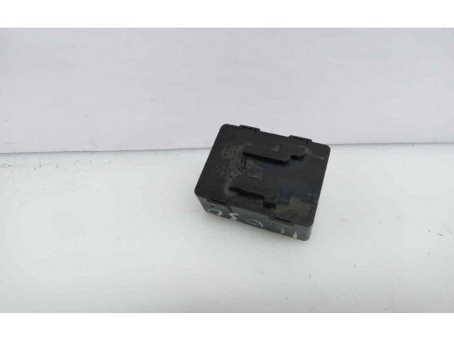 Блок предохранителей 83481-1H010   KIA Ceed    