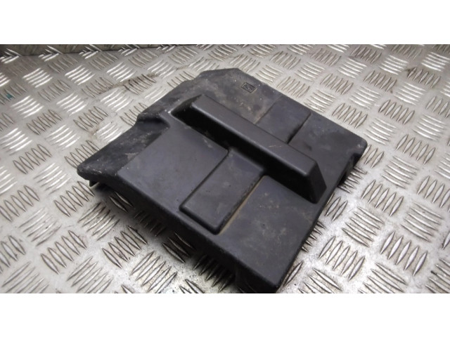 Pojistková skříňka Крышка ящика предохранителей 93856636, 8200490003 Renault Trafic II (X83) 2007