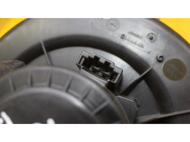 Вентилятор печки 6Q1819015C Skoda Fabia Mk1 (6Y)