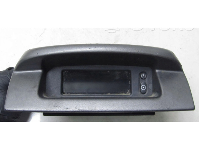 Дисплей       Renault Trafic II (X83)