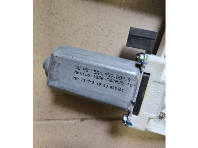 Zpětné zrcátko Volkswagen Tiguan 2018 5NN937561