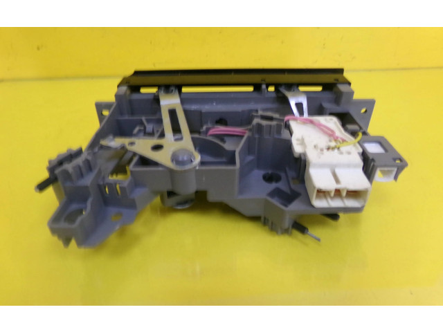 Блок управления климат-контролем BG2WA Mazda 323