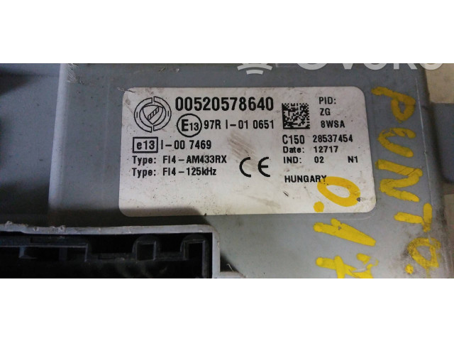 Pojistková skříňka Řídící jednotka BSM 00520578640, 97RI010651 Fiat Punto Evo 2010