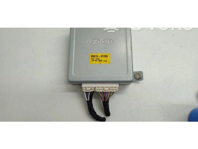 Блок управления 956103F200   KIA Opirus