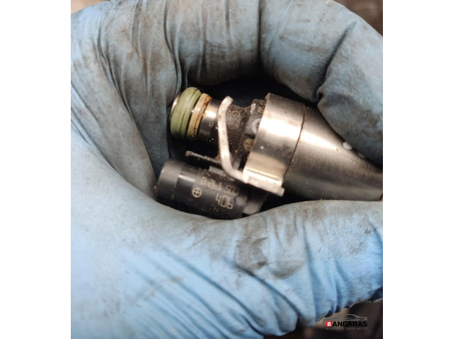 Форсунка 0261500 Volvo XC40