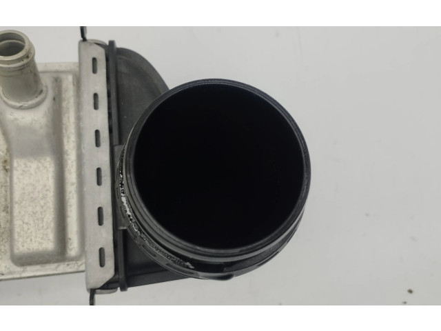 Интеркулер 05C145785C Audi A1