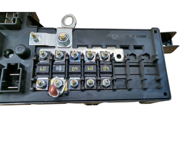 Блок предохранителей 8678449, 518826011 Volvo S80