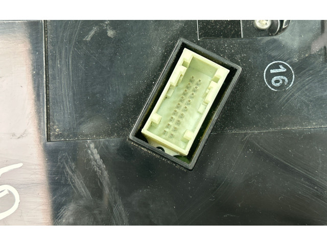 Přístrojová deska  Citroen Berlingo 2019 983110148000, SN40313154  