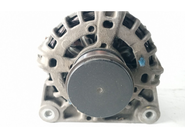 Генератор 231005933R Dacia Dokker 1.5