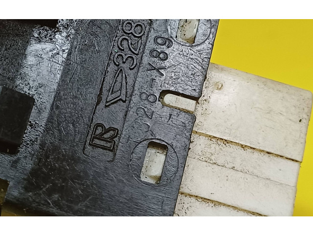 Переключатель дворников T328D08 Daihatsu YRV