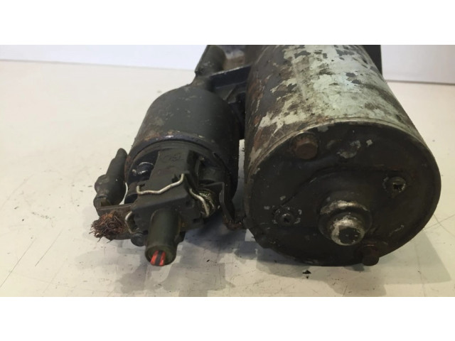 Форсунка 036911023S, 0001107025 Volkswagen Golf III