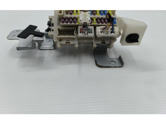 Pojistková skříňka Infiniti FX 2012