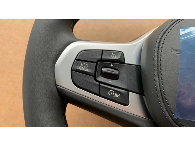 Руль BMW X3 G01 2018- года 32308008178, 32308097022