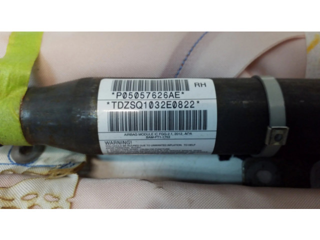 Боковая подушка безопасности P05057626AE   Chrysler Town & Country V