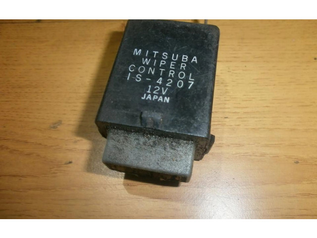 Блок управления IS4207 Mitsubishi Colt