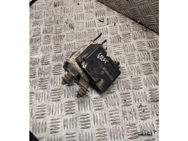 Блок АБС 1k0907379p Volkswagen Golf Plus 2005 - 2013 года