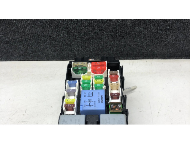 Блок предохранителей 9665492680 Citroen C4 II Picasso