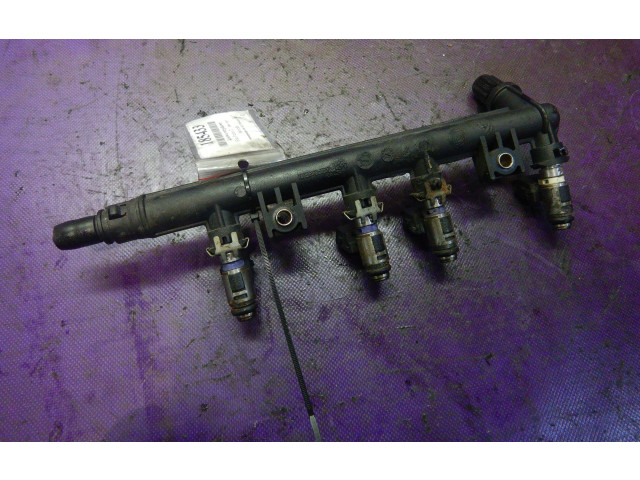 Vstřikovací lišta 3219018301, 3219018301   Fiat Punto (188)    --- 