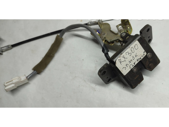 Zámek zadních dveří    Lexus RX 300 2001