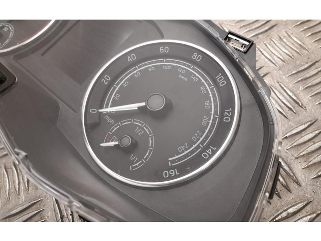 Панель приборов 654920940C, B2201   Skoda Kamiq       