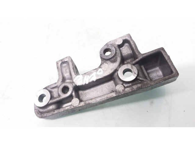 Кронштейн генератора