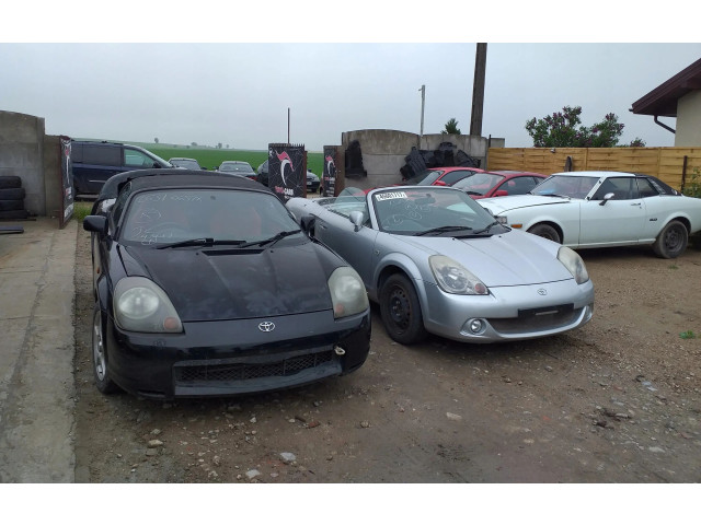 Pojistková skříňka Toyota MR2 (W30) III 2002