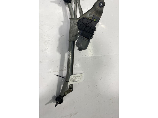 Моторчик дворников 8200619512    Dacia Duster