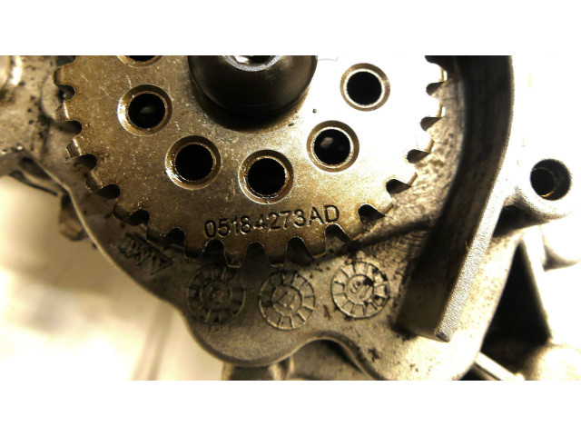 Масляный насос M156D M156B M156E BITURBO 1227203404, 05184273AD Maserati Ghibli