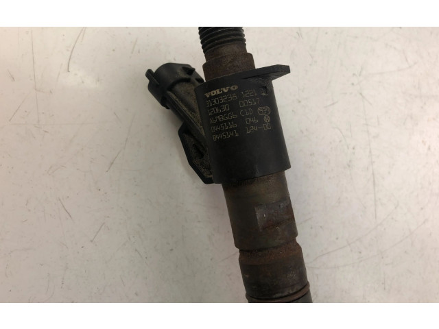 Форсунка 31303238    Volvo V70   