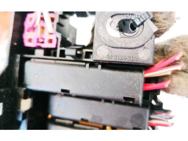 Блок предохранителей 8T8971845 Audi A5 8T 8F