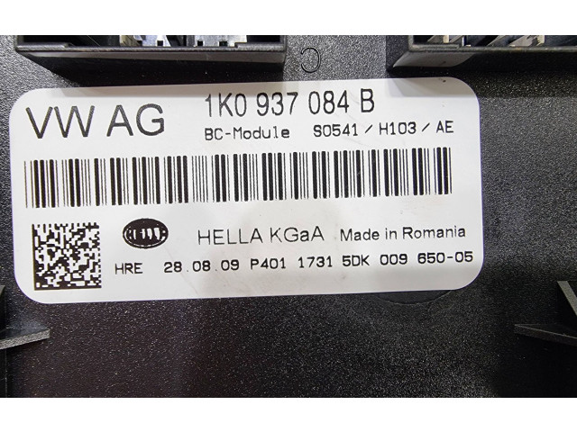 Блок комфорта 1K0937084B, 5DK00965005 Skoda Octavia Mk2 (1Z)