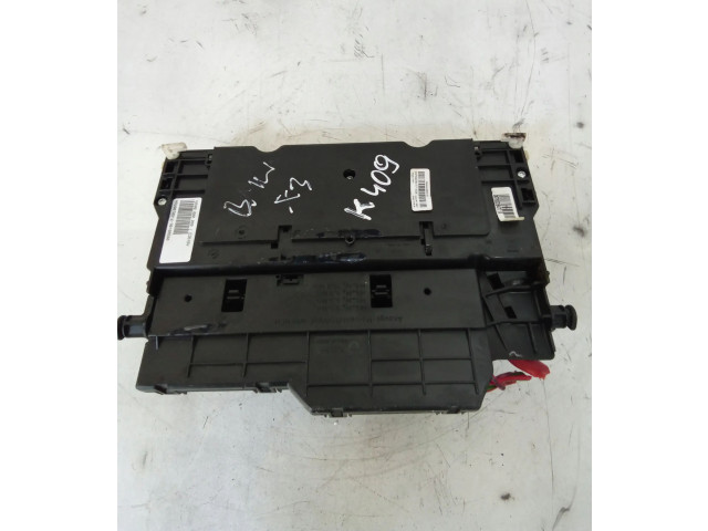 Блок предохранителей  8364542   BMW X3 E83    