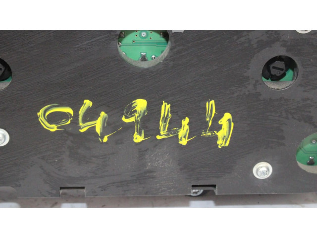 Панель приборов 04832731AC   Jeep Cherokee III KJ       