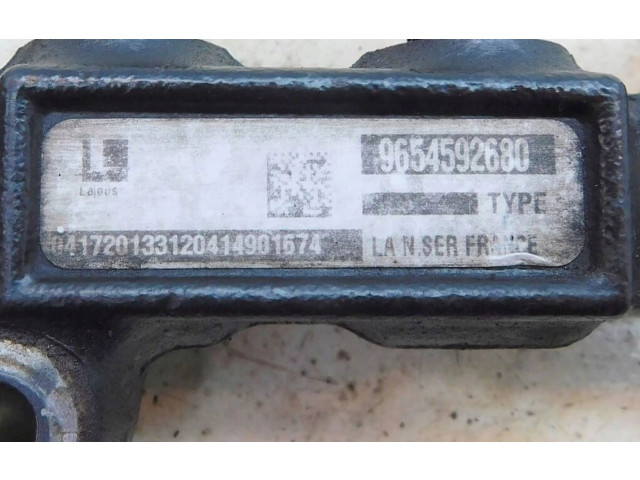 Топливная рампа 9653981180 Citroen Xsara Picasso