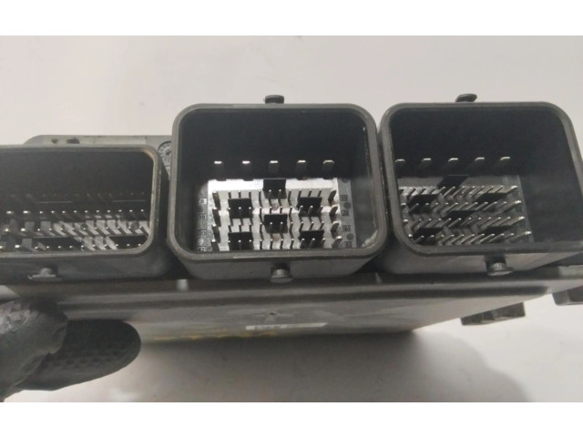 Блок управления двигателем ECU 9677243580   Peugeot 508 RXH 2011