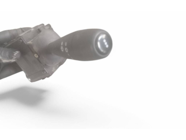 Ручка стеклоочистителей E1109569   Dacia Logan II