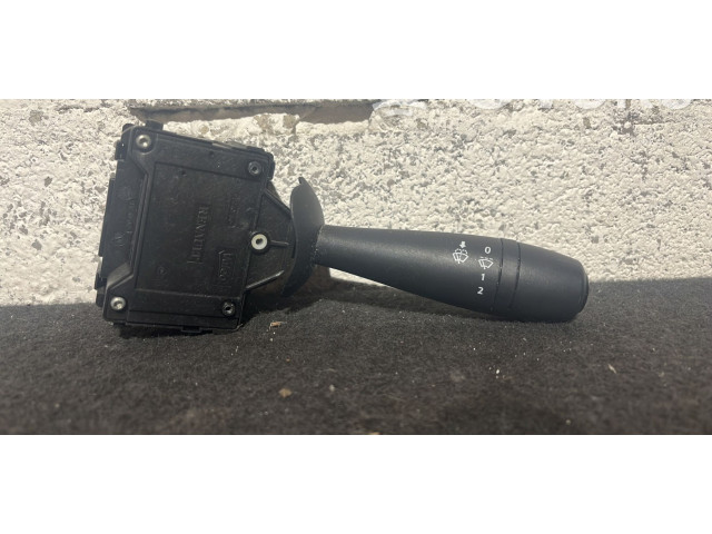 Ручка стеклоочистителей 8201168003 Dacia Logan II