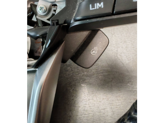 Руль Subaru Forester SK  2018 -  года       