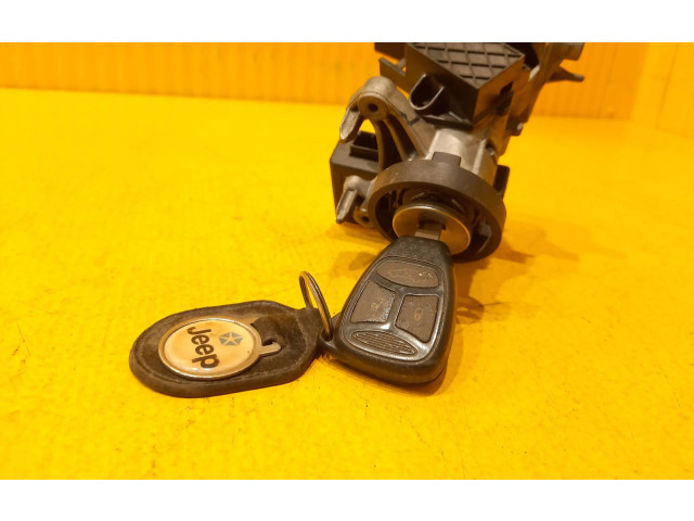 Зеркало электрическое     правое   Jeep Grand Cherokee (WK)  2005-2010 года   